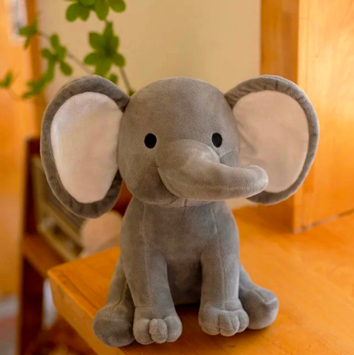 Personalisierter Plüschelefant mit Geburtsdaten