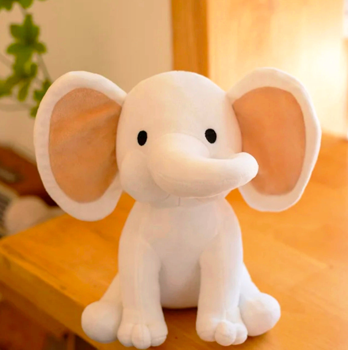 Personalisierter Plüschelefant mit Geburtsdaten
